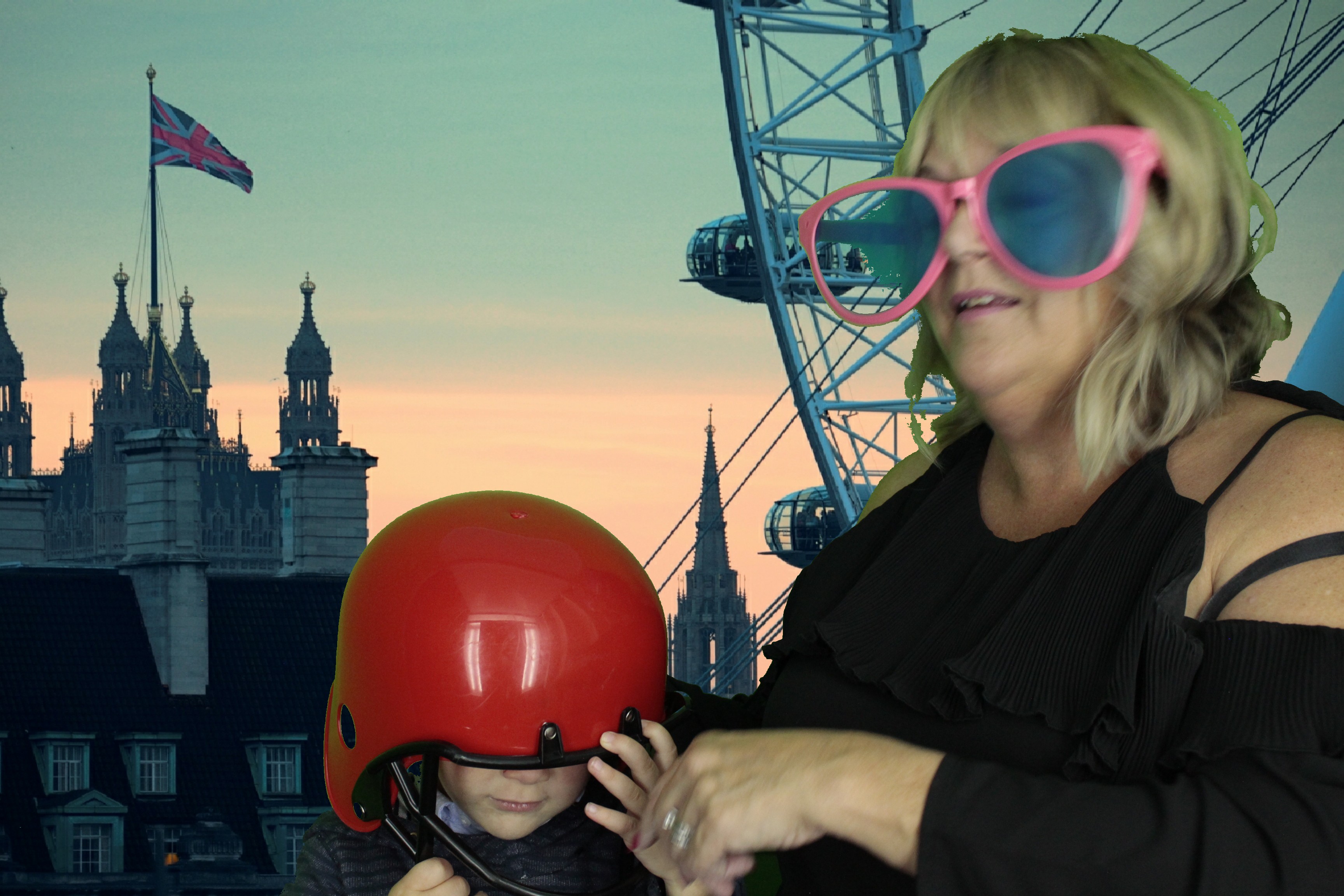 Hazel & Luke's Wedding | View more photos from the event at gallery.myphotoboothexperience.co.uk/u/MyPhotoBoothExperienceLtd/Hazel-Lukes-Wedding